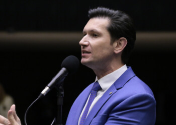 “Custo a mais para agro vai para prateleira”, diz deputado sobre LCA