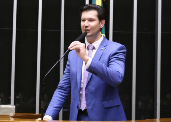 Câmara aprova normas nacionais para regulamentar comércio ambulante