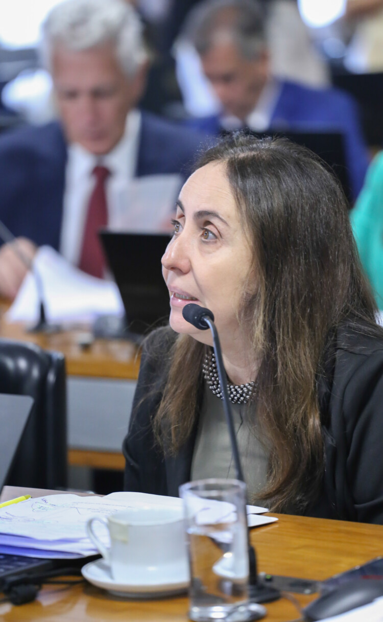 “Envolvido até o pescoço”: escândalo do INSS se aproxima de Lulinha