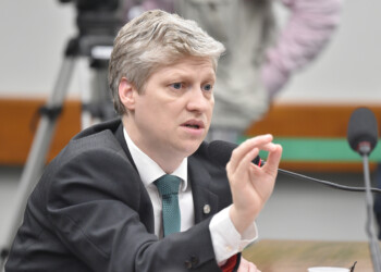 “Se tiver que cumprir pena de cadeia, que o ministro vá para a cadeia”