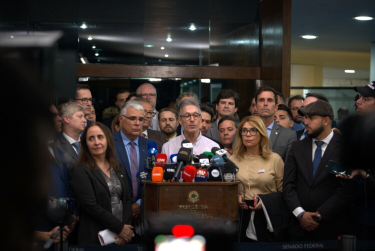 Novo pede impeachment de Moraes após troca de mensagens atribuída a Vorcaro e ministro